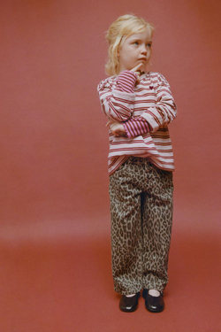 ZARA БРЮКИ ИЗ САРЖИ С АНИМАЛИСТИЧЕСКИМ ПРИНТОМ, КОРИЧНЕВЫЙ