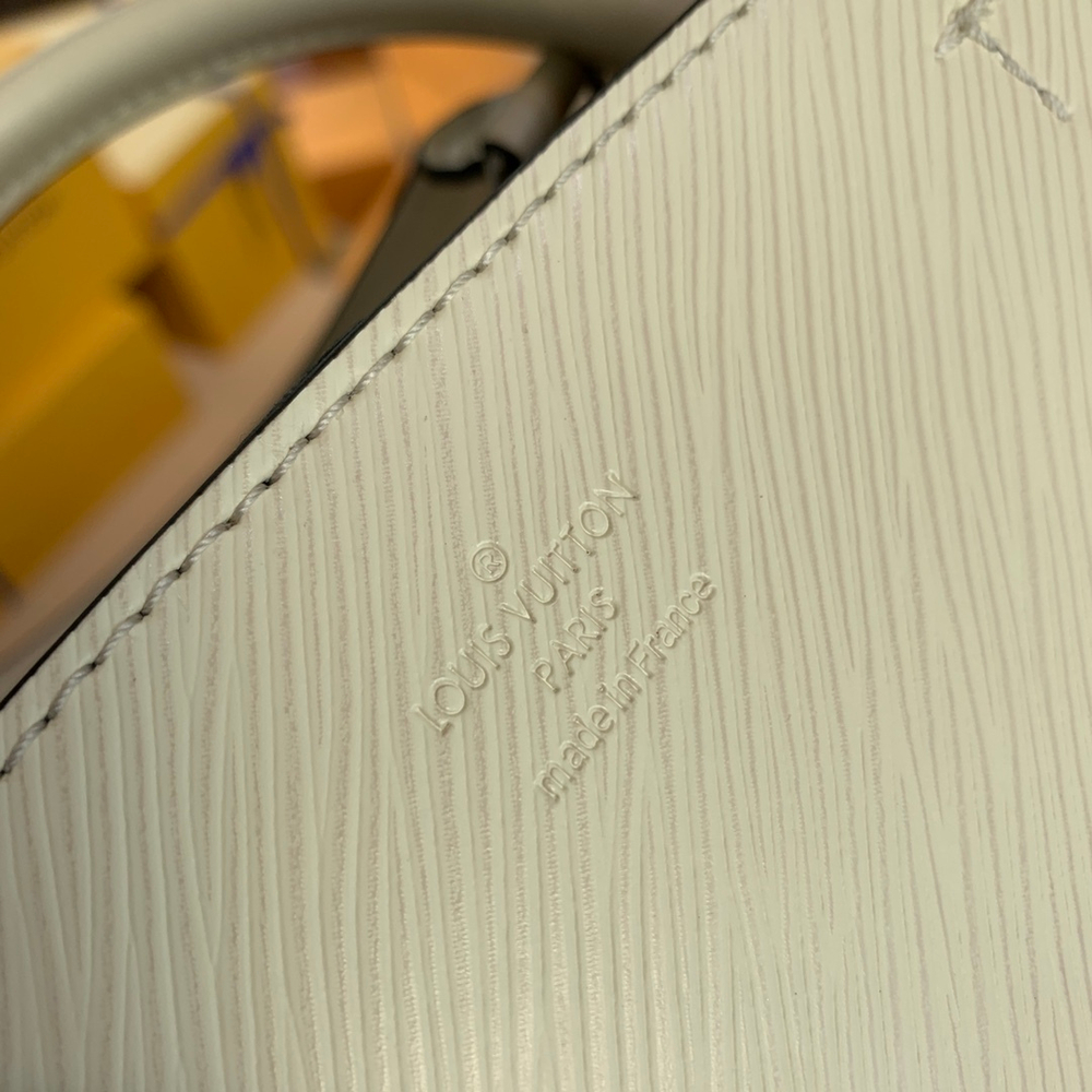 Louis Vuitton Marelle MM Tote Bag