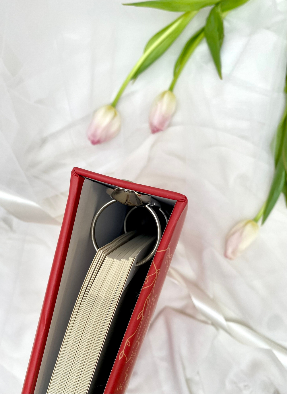 Фотоальбом свадебный на 50 магнитных листов 23х28 см, кольца red wedding Красный