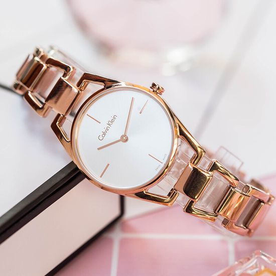 Женские швейцарские часы Calvin Klein K7L23646