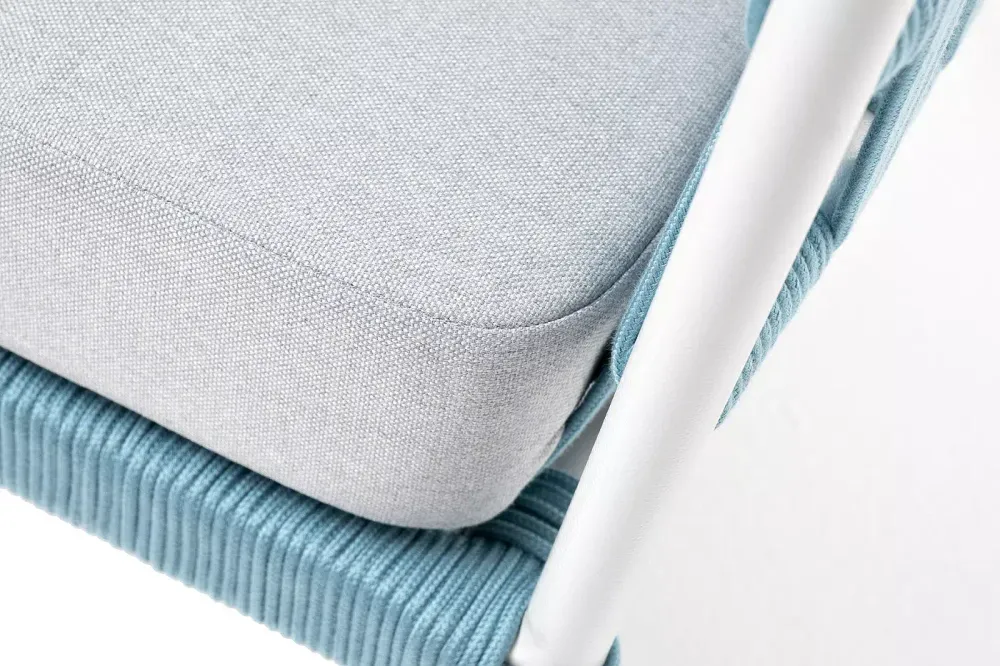 "Диего" кресло плетеное из роупа, каркас алюминий светло-серый (RAL7035) муар, роуп бирюзовый круглый, ткань светло-серая