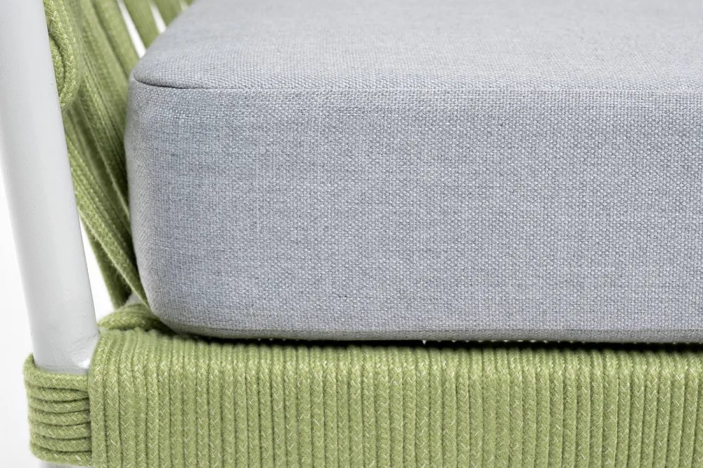 "Диего" кресло плетеное из роупа, каркас алюминий светло-серый (RAL7035) муар, роуп салатовый меланж круглый, ткань светло-серая