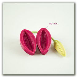 Бутон лилии