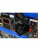 Бензиновый генератор ECO "PE-7001RS", 5,5кВт, 1 розетка 12В, 2 розетки 220 В