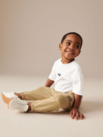 Футболка и джоггеры в комплекте для мальчика Next 854-123, Белый, Песочный