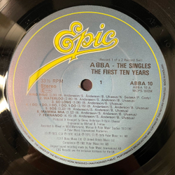 Винтажная виниловая пластинка LP ABBA АББА The Singles (The First Ten Years) (Англия 1982)