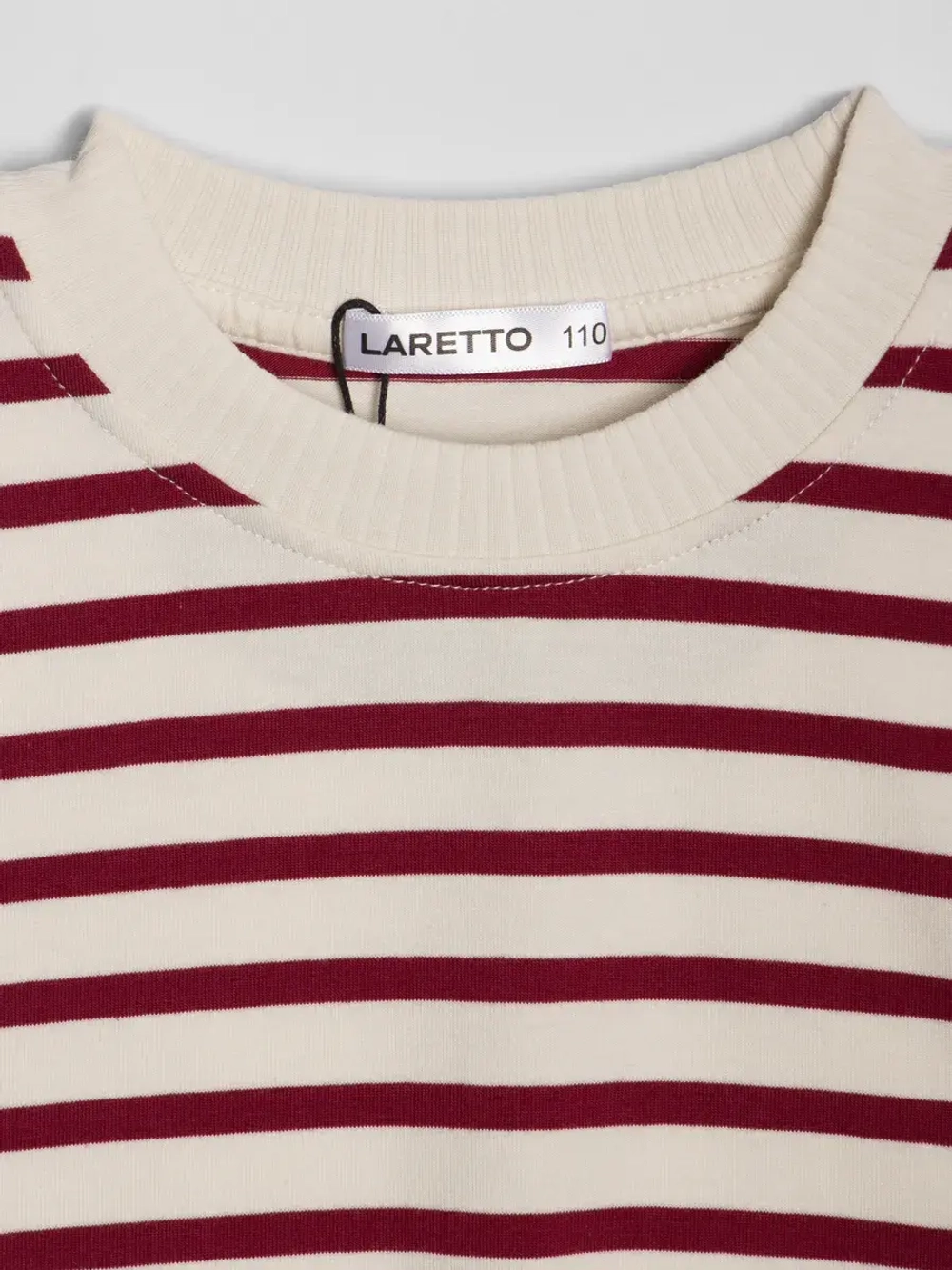 Костюм для девочки в полоску с леггинсами