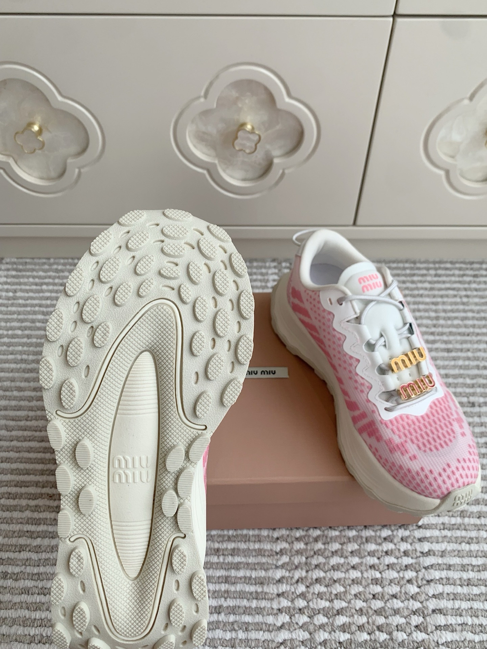 Miu Miu Sneaker
