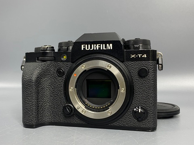 Fujifilm X-T4 9.400 кадров