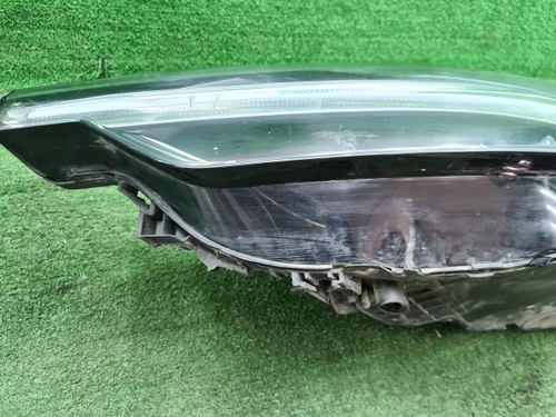 Фара левая Volvo XC60 2 (2017-2021) LED