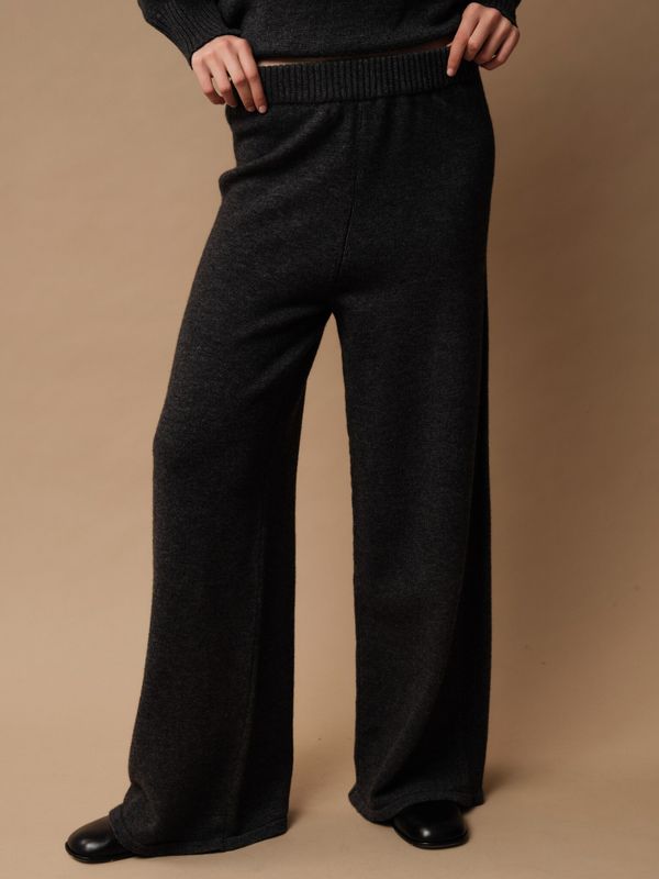 458457-8101 Костюм женский, темно-серый