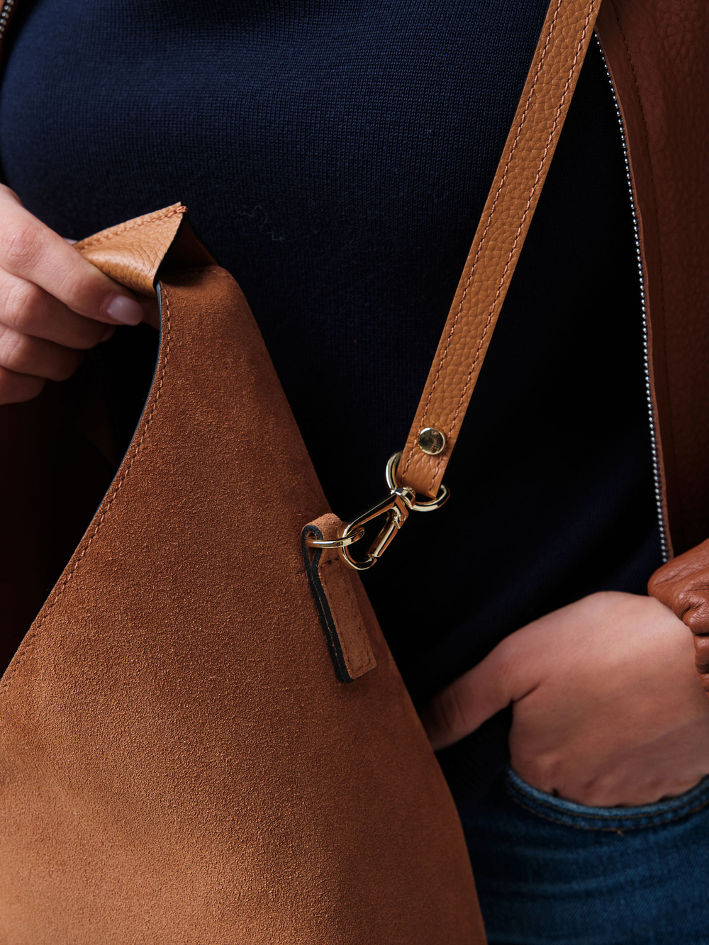 Замшевая сумка Rebecca DBR 31370 вуд