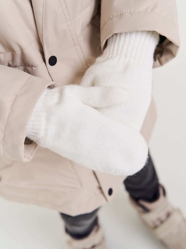 Варежки вязаные двухслойные 