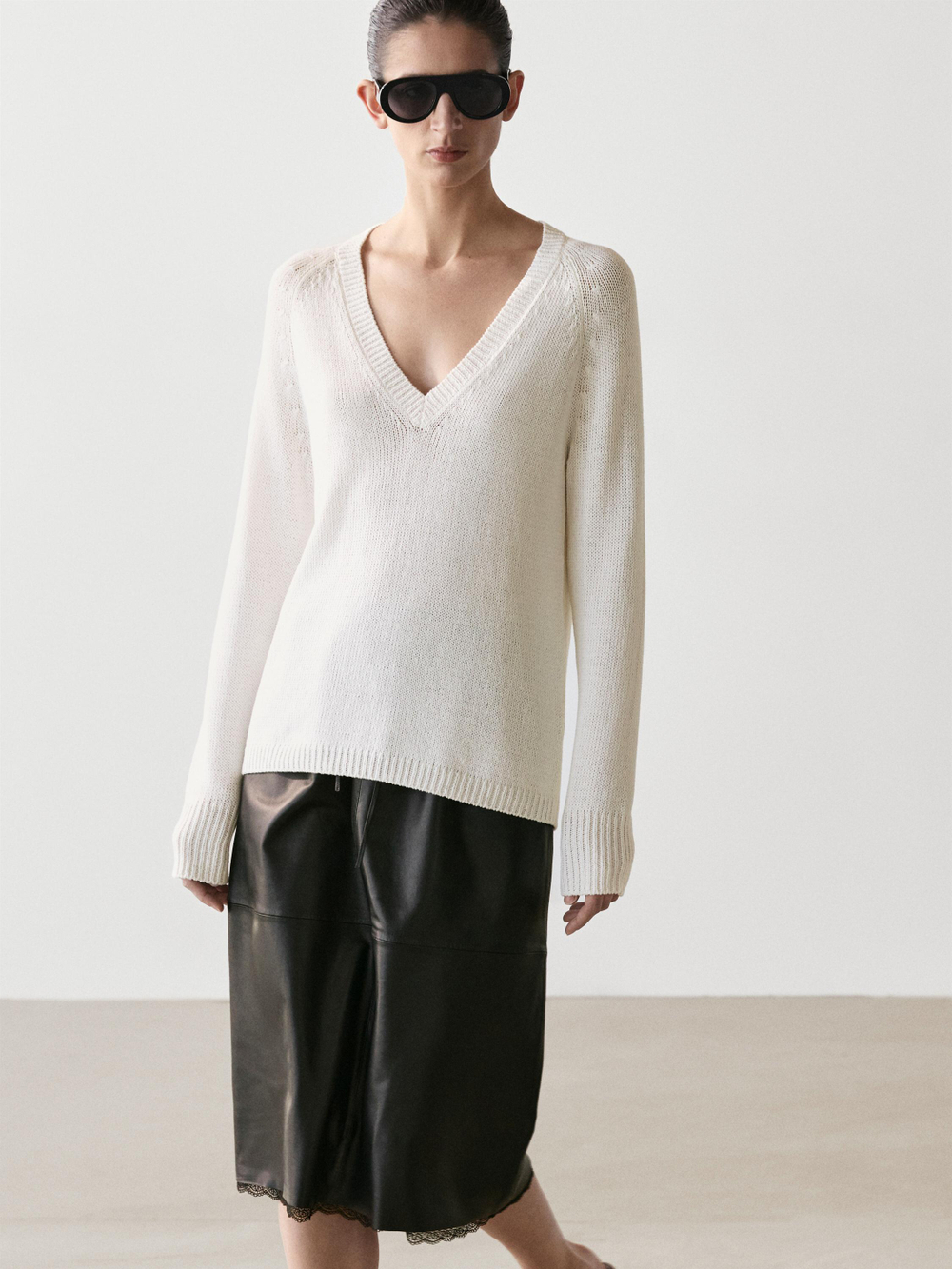 Massimo Dutti Юбка миди из кожи наппа с кружевной отделкой, черный