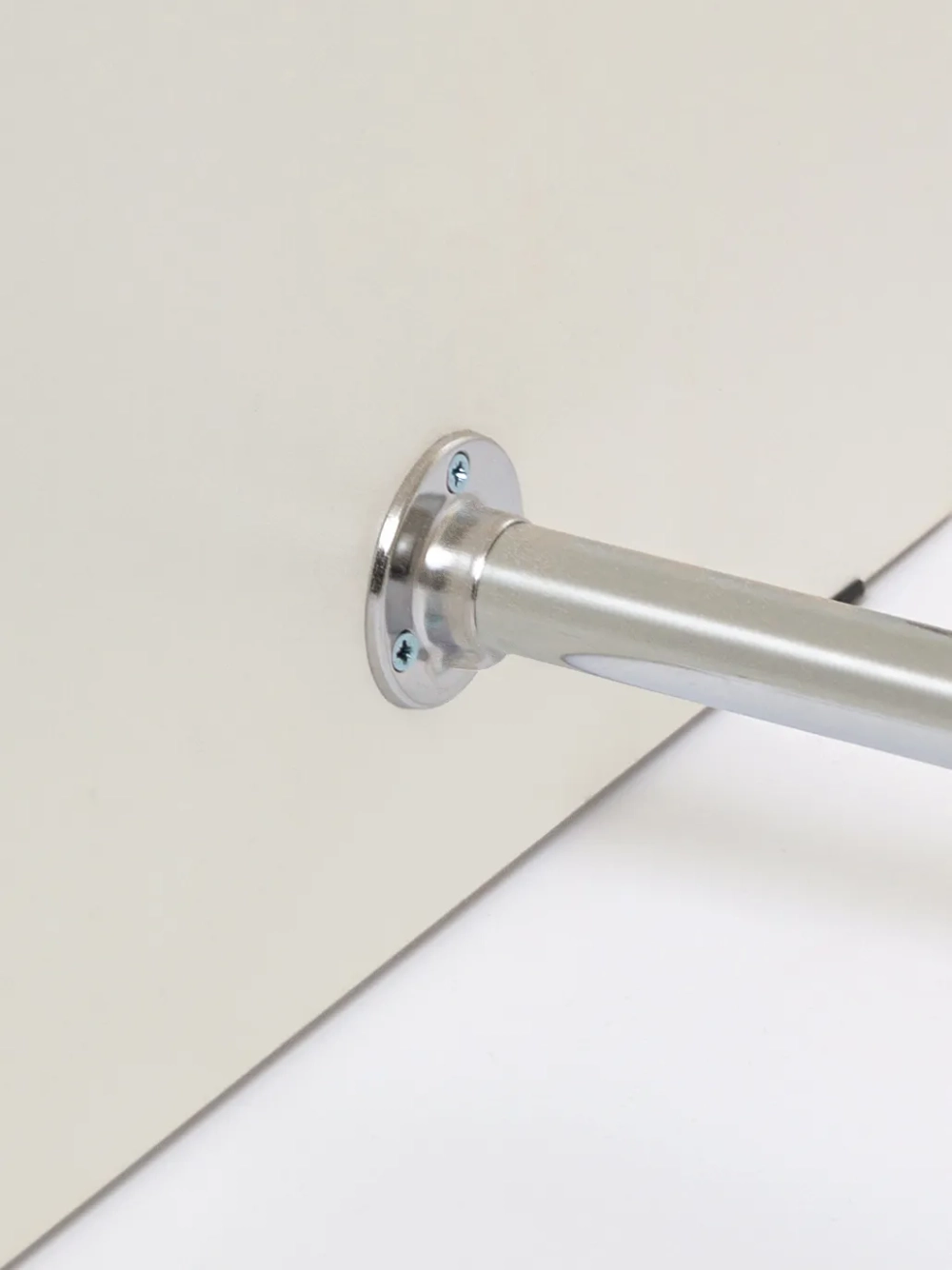 Стол маникюрный "Бьюти" Masscomplekt