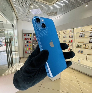 iPhone 13, 256 ГБ б/у