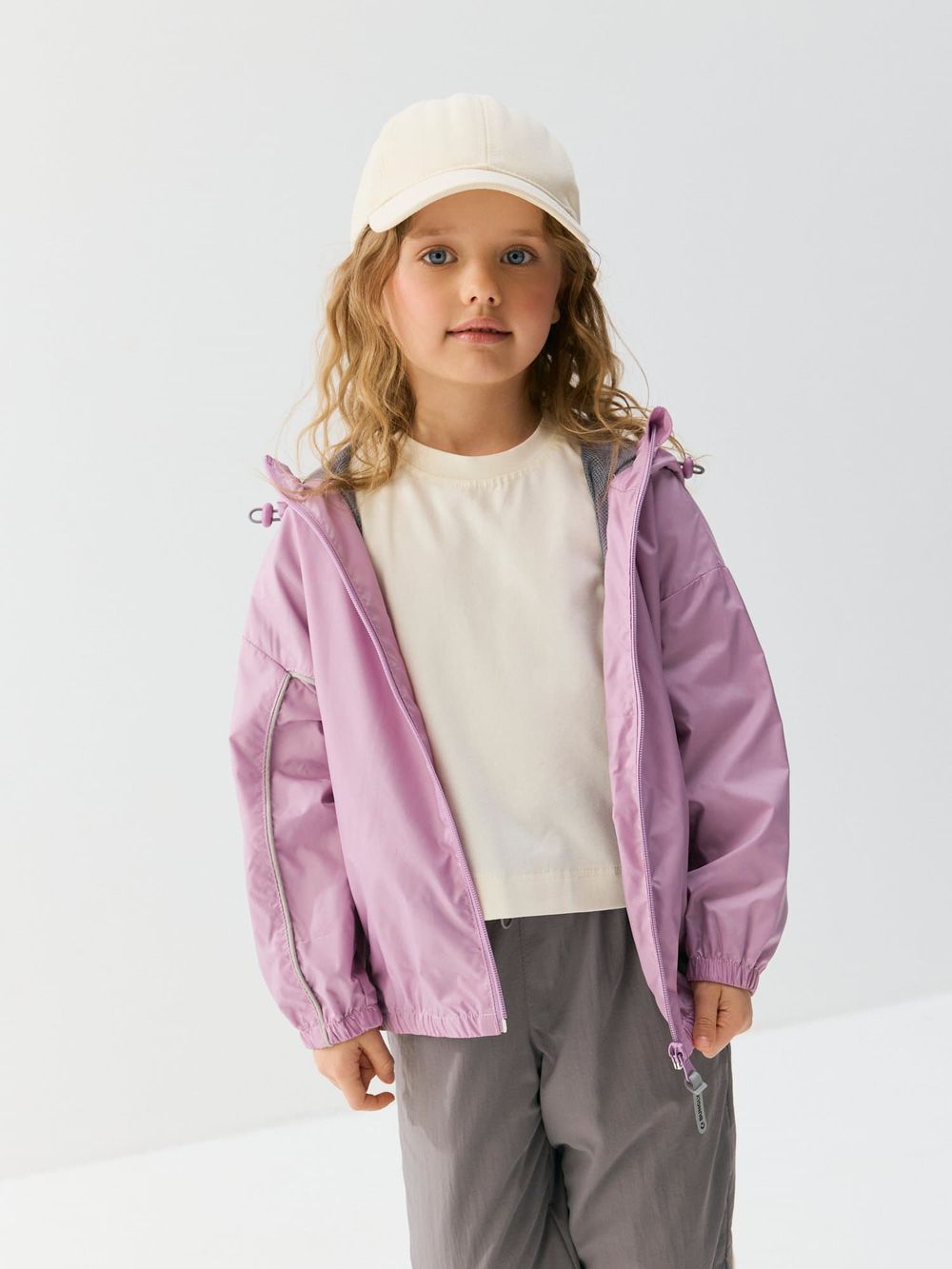 Ветровка на сетчатой подкладке "Сирень"