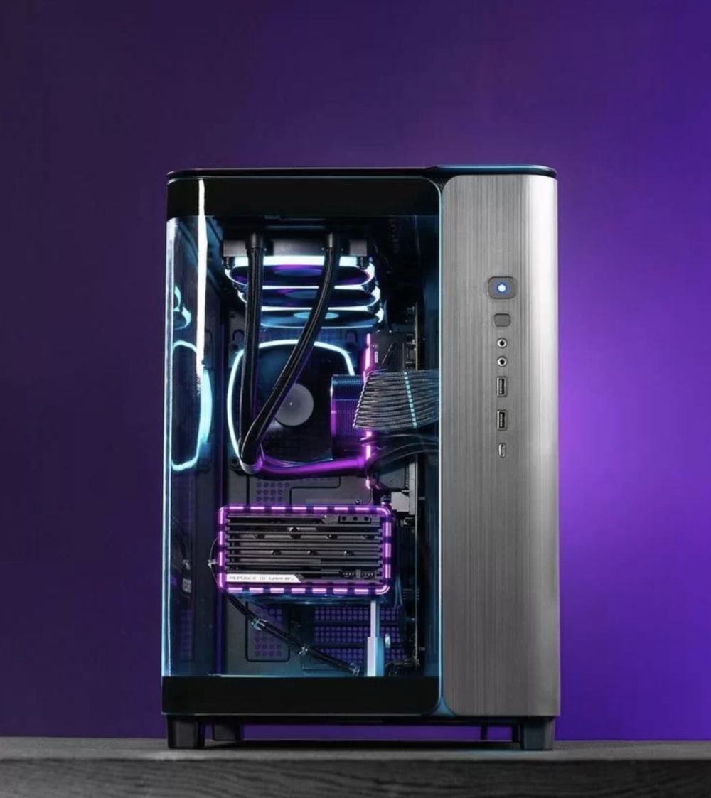 RTX5080 16Gb игровой компьютер RYZEN 7 9800X3D /X870/ 64GB DDR5/SSD 2ТБ/850W 80+ /Win 11 PRO