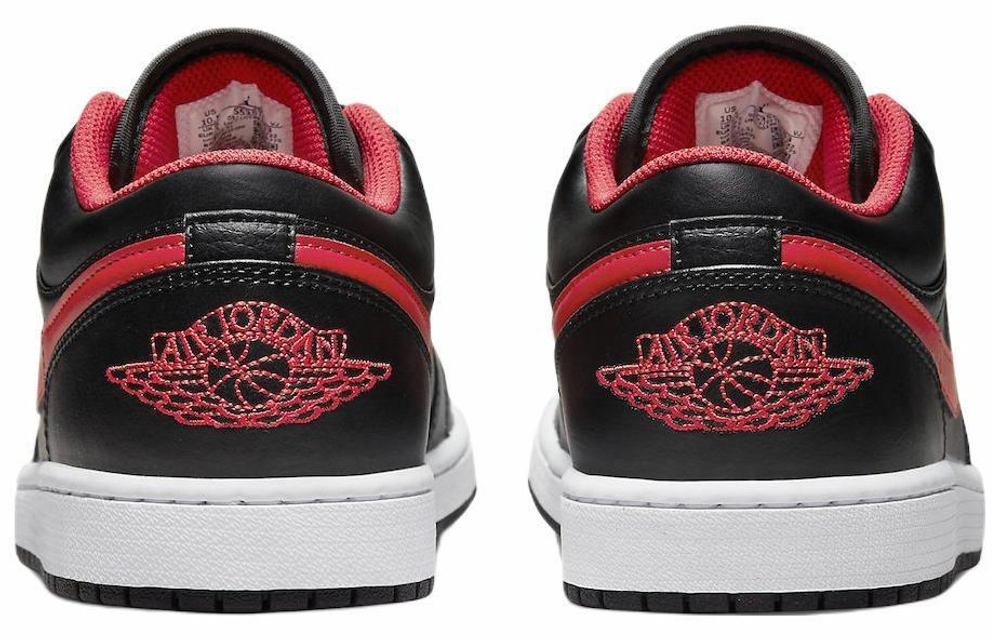 Кроссовки Jordan Air Jordan 1 Low "White Toe"