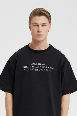 Футболка оверсайз с принтом