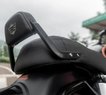 Подушка спинки пассажирского сиденья Royal Enfield, черного цвета, арт. KXA00154