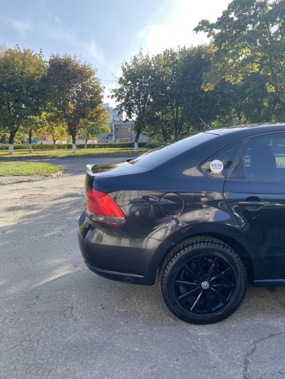 Лип спойлер (сабля) REDLINE для Volkswagen Polo sedan