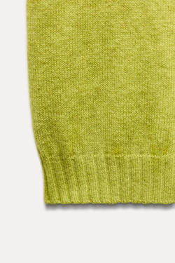 ZARA БАЗОВЫЙ ОДНОТОННЫЙ ТРИКОТАЖНЫЙ ТОП С КОРОТКИМИ РУКАВАМИ, ЛАЙМОВЫЙ