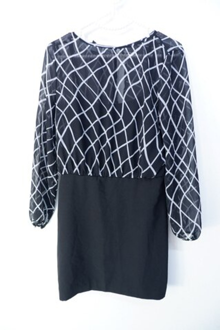 Платье Oodji стильное 42 размер