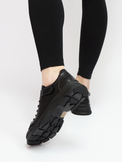 Кроссовки женские демисезонные