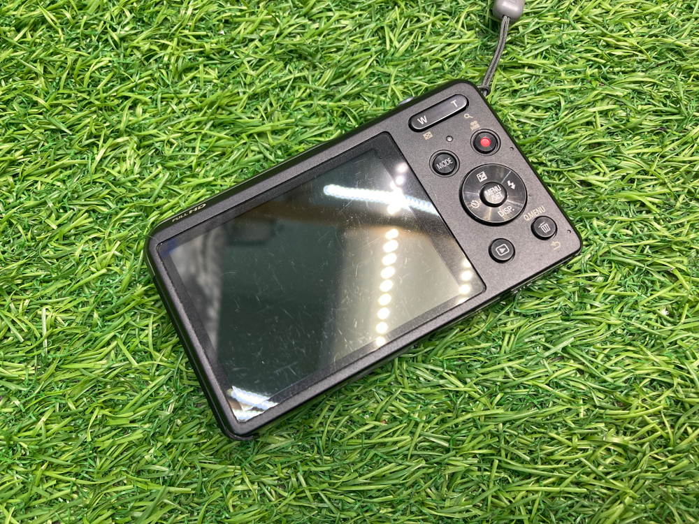 Panasonic Lumix DMC-XS3