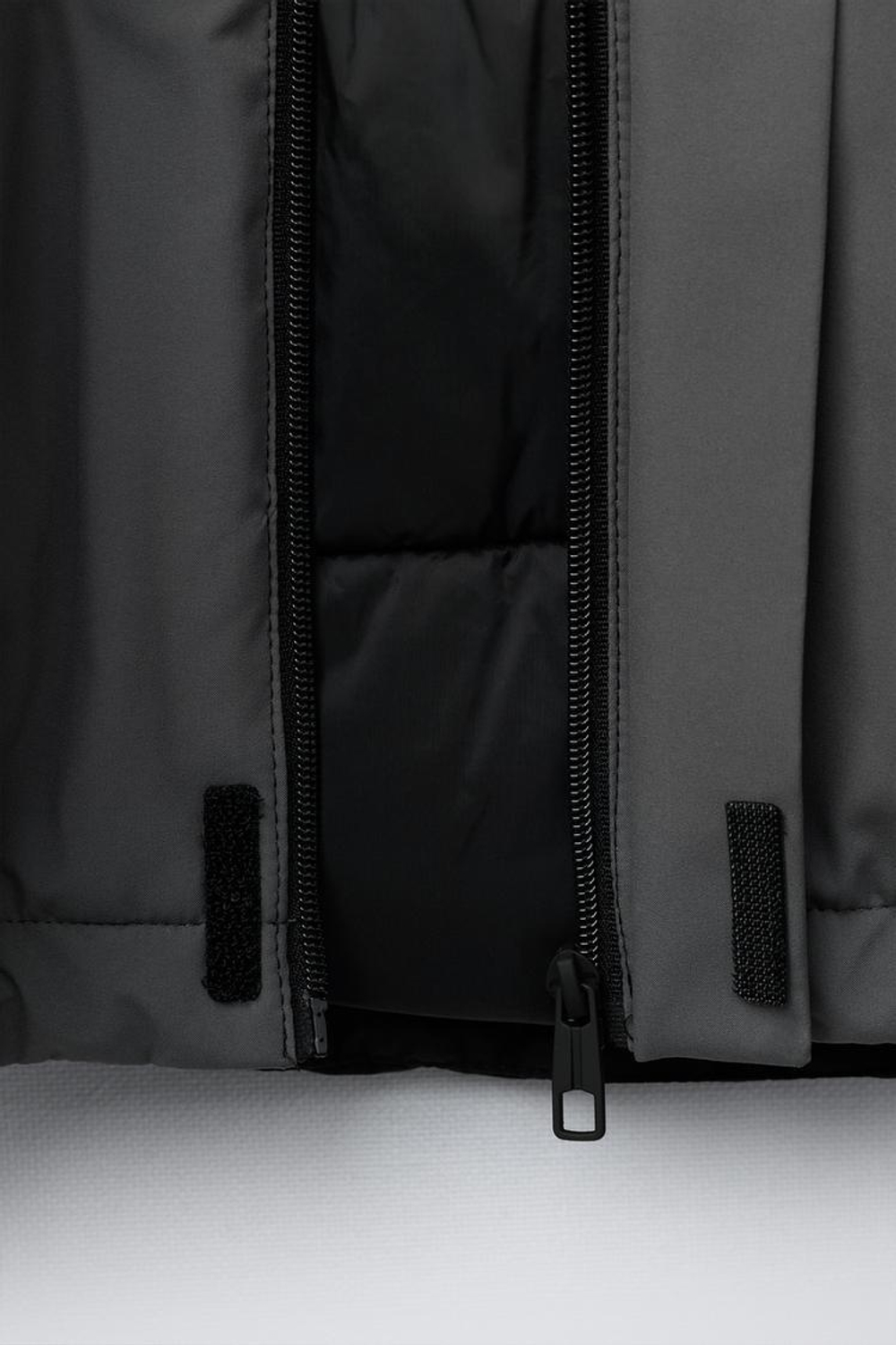 ZARA КУРТКА COLOR BLOCK WATER REPELLENT, ЧЕРНЫЙ