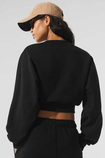 Alo yoga Укороченная толстовка Accolade Crewneck, черный