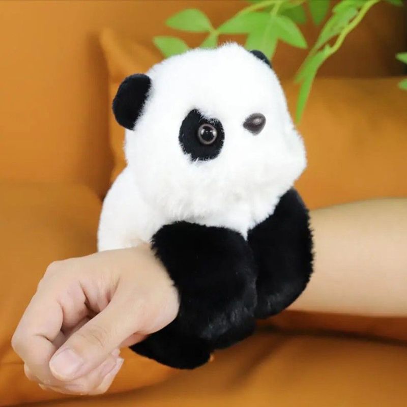 Мягкая игрушка ручная Панда (25 см)