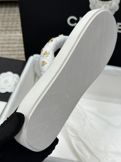 Chanel Slides
