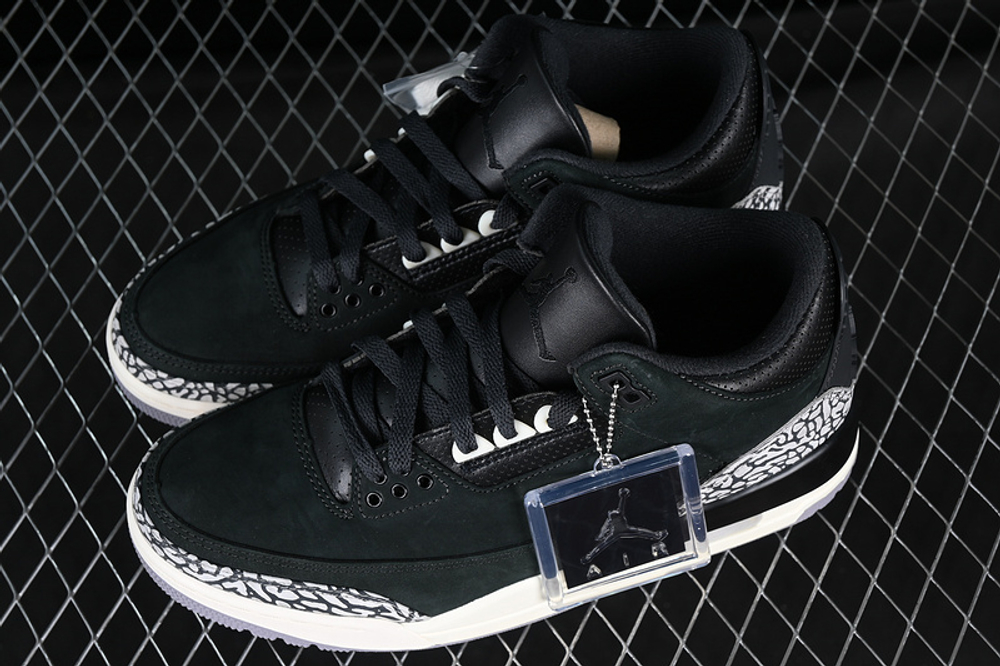 Air Jordan 3 Retro Off Noir