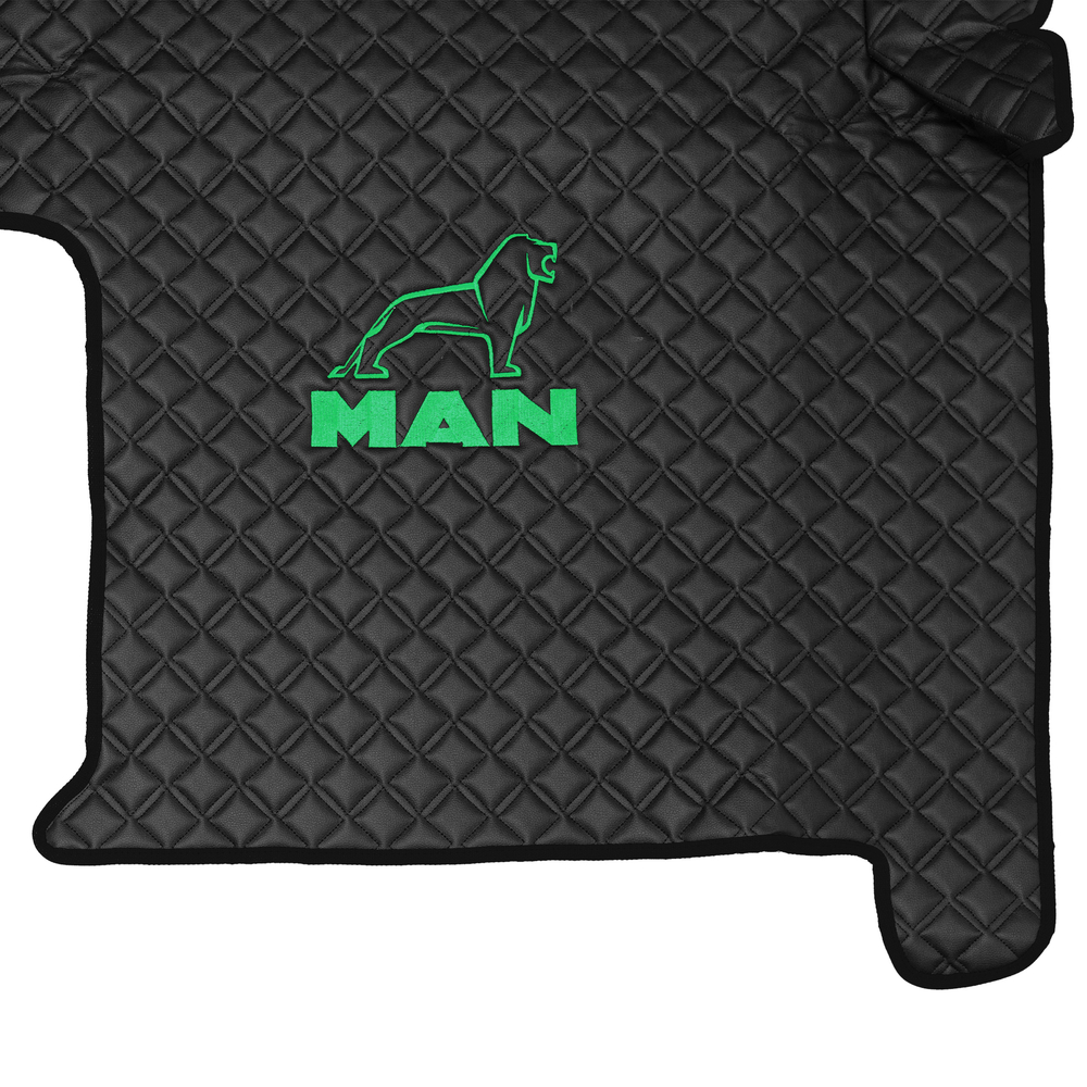 Ковры MAN TGX с 2-мя ящиками (механика), (экокожа, черный, черный кант, зеленая вышивка)