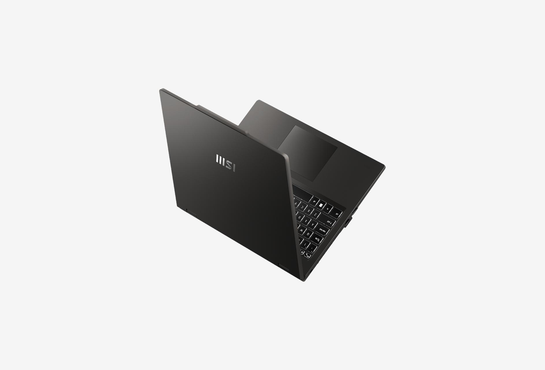 9S7-261221-037_0426224100506