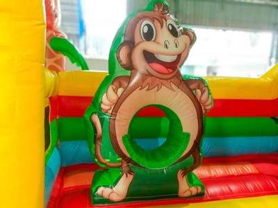 Коммерческий надувной батут «Слоник со скалодромом» 9x6x6
