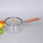 Кастрюля из боросиликатного стекла 2,5л «Хай-Тек» с деревянной ручкой