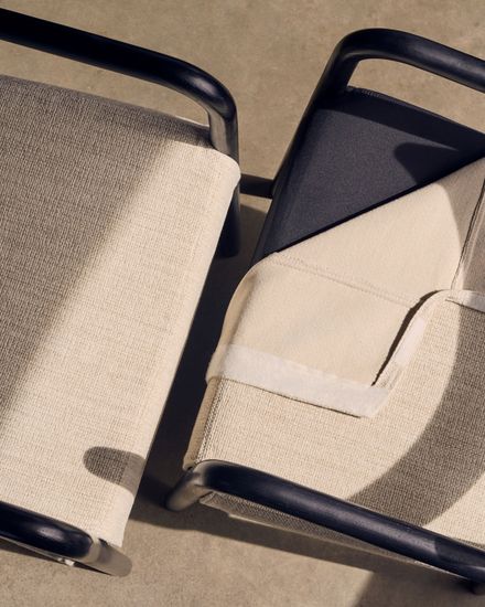 Стул Falconera со съемным чехлом из массива дуба с черной отделкой FSC Mix Credit Испания La Forma