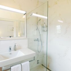 ULI-F44-15W-4500К IP20 SILVER Светильник светодиодный для подсветки зеркал. 1400Lm. Серебристый. ТМ Uniel