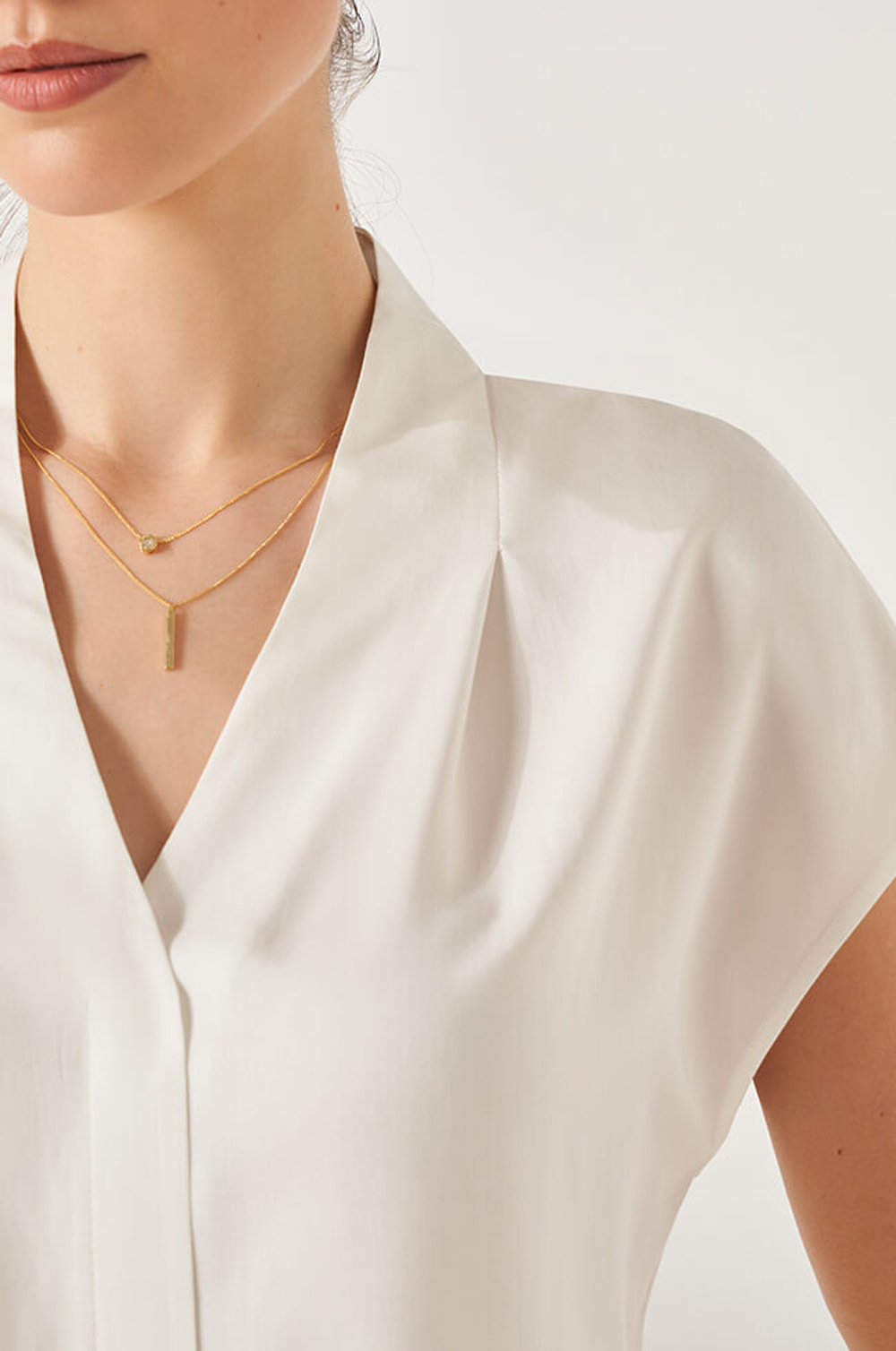 22855 Блузка женская (молочный)