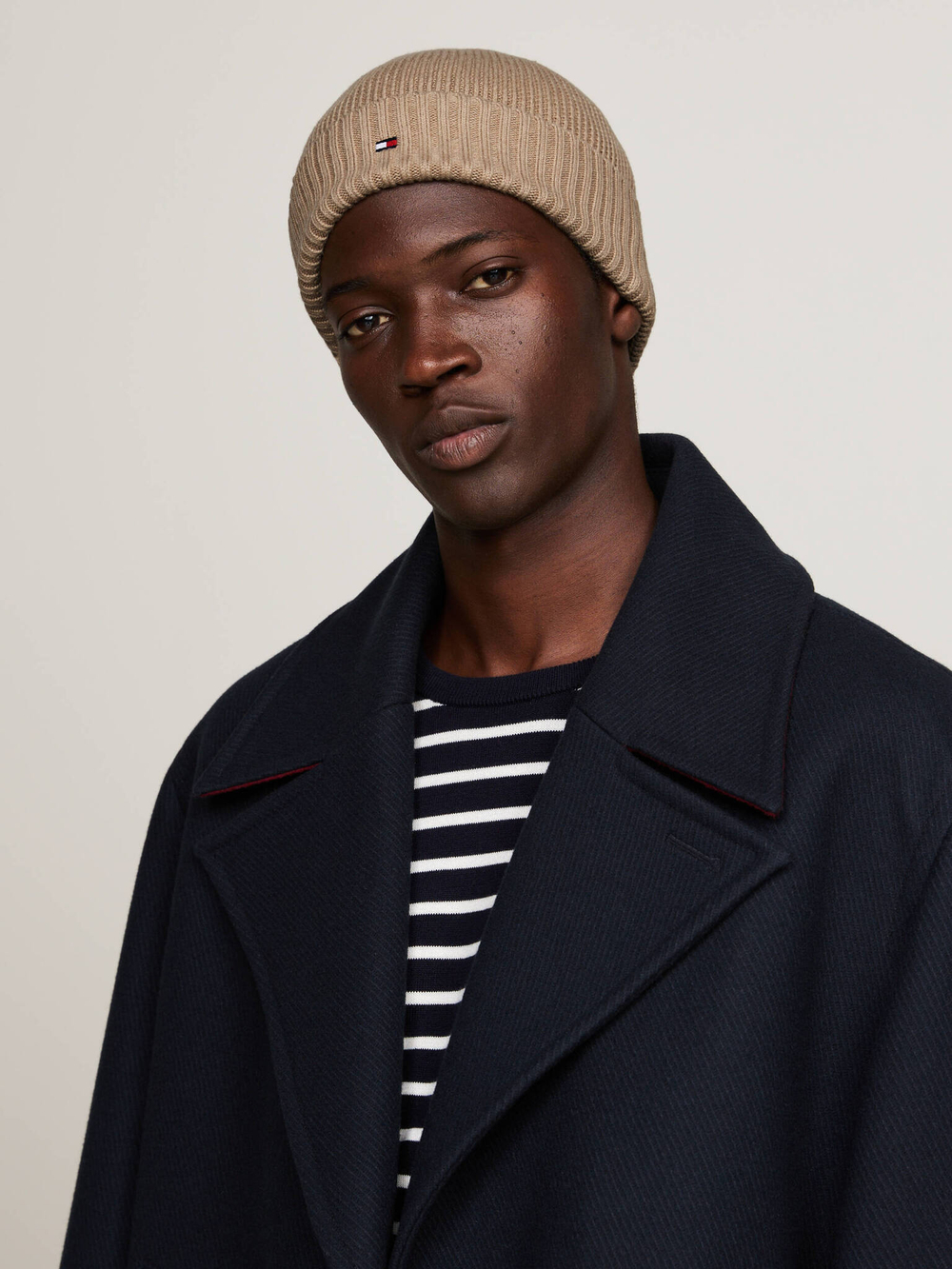 Шапка Tommy Hilfiger - бежевый(AM0AM12796)