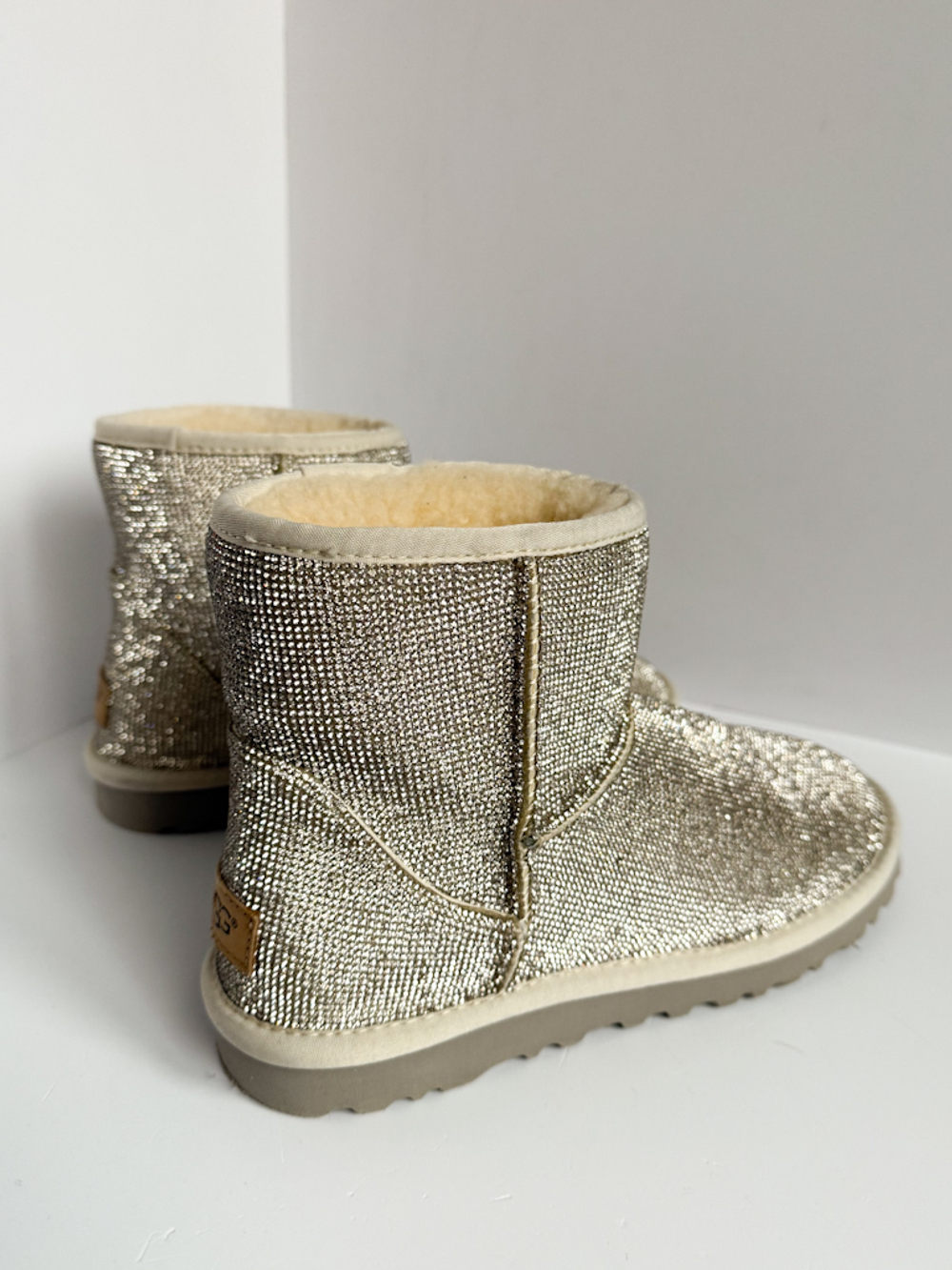 Блестящие угги UGG, 38