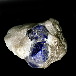 Лазурит в кальците( до 100гр.) асс.
