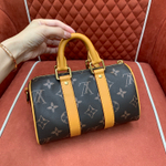 Louis Vuitton Keepall 25