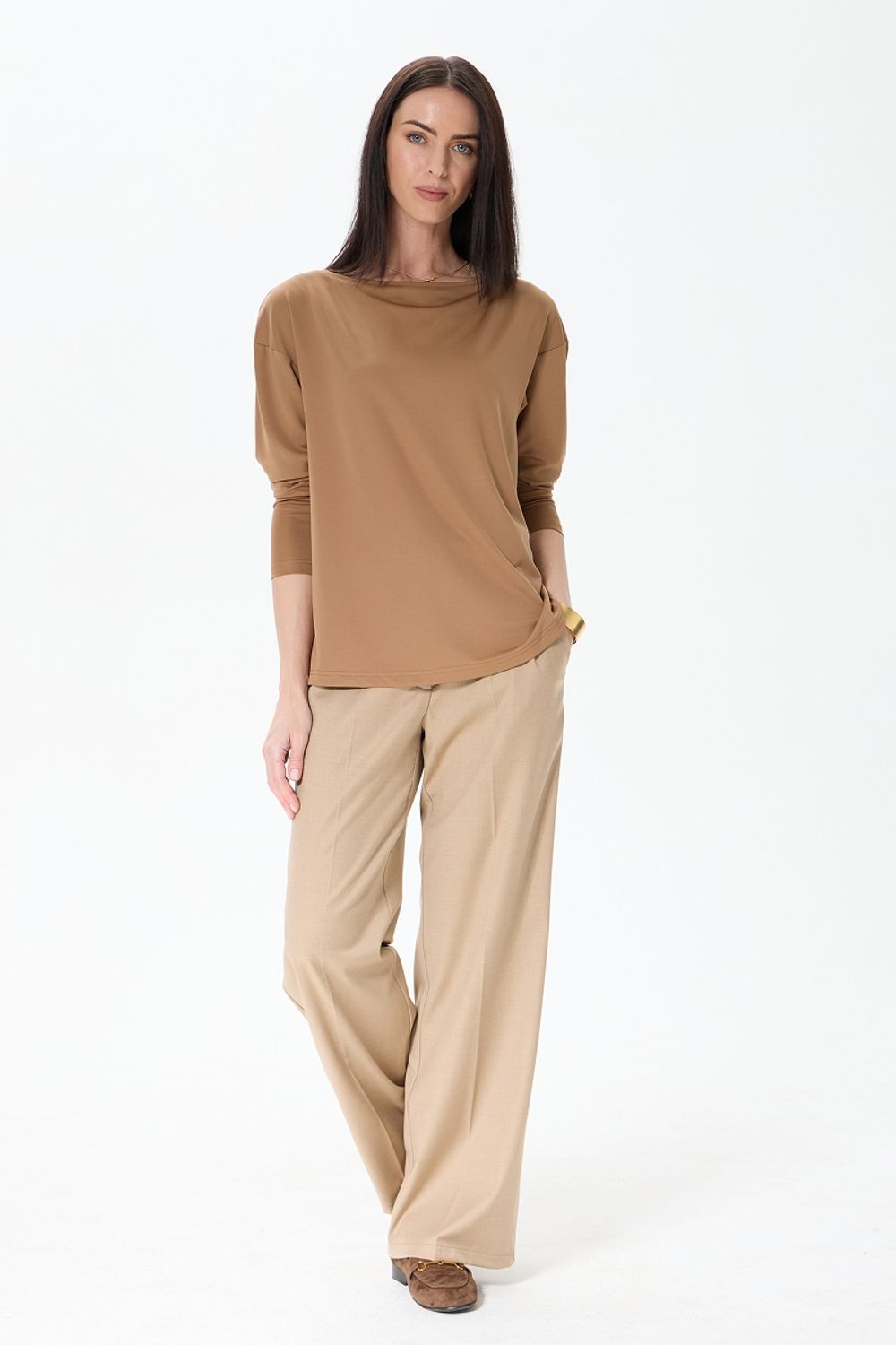 Лонгслив-лодочка кэмел вискоза