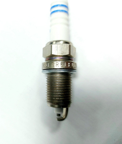 Свеча зажигания (комплект), свеча Bosch 0242229699