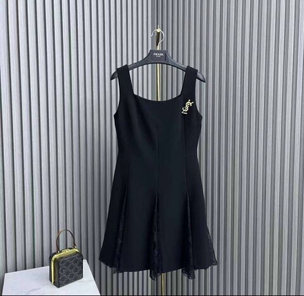 Платье Yves Saint Laurent