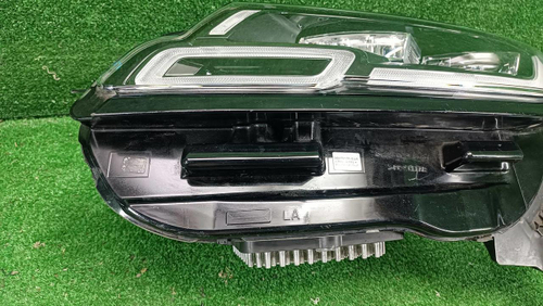 Фара левая Range Rover Velar (2017-2023) LED